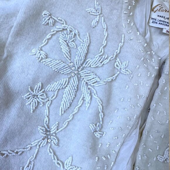 Vintage Gloria Ellen White Beaded Cardigan Lambswool Angora Made in Hong Kong 36 - Picture 2 of 5